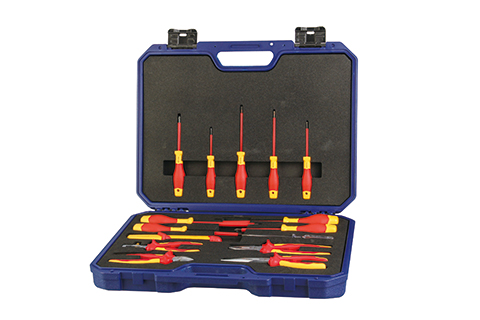 15 件绝缘综合组合工具