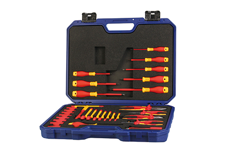 30 件绝缘组合工具（T）