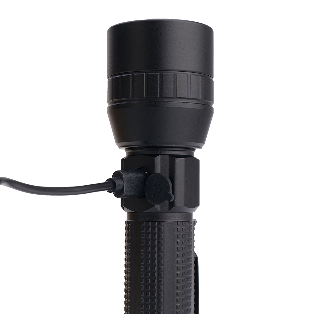 调焦式强光手电筒